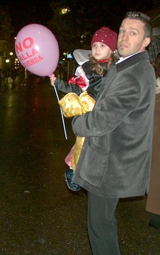 'NO ALLA GUERRA' on a balloon at Carnevale 2 March 2003, Ostuni, Italy