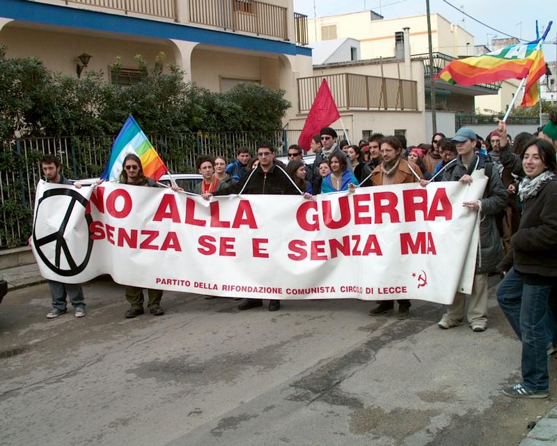 4/12 'NO ALLA GUERRA SENZA SE AND SENZA MA' - banner at women's march for peace, Lecce, Italy 8 March 2003