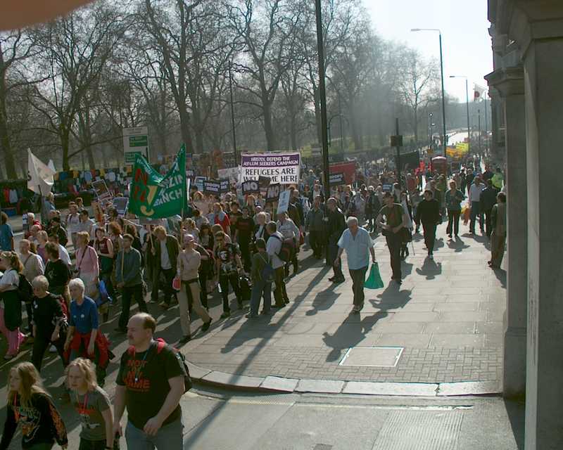 Iraq war demonstration, London 19 March 2005, in Picadilly 14:31:27