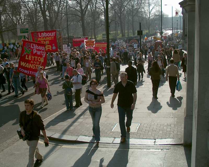 Iraq war demonstration, London 19 March 2005, in Picadilly 14:35:19