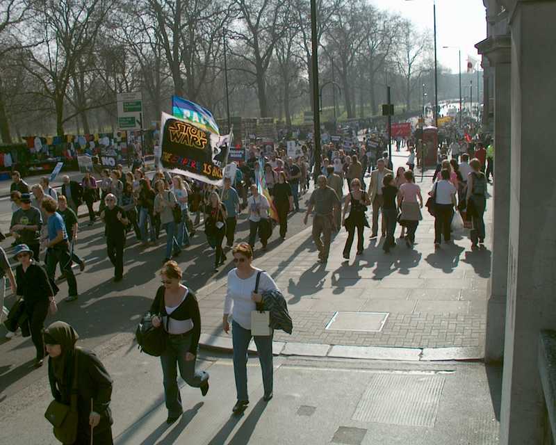 Iraq war demonstration, London 19 March 2005, in Picadilly 14:35:58