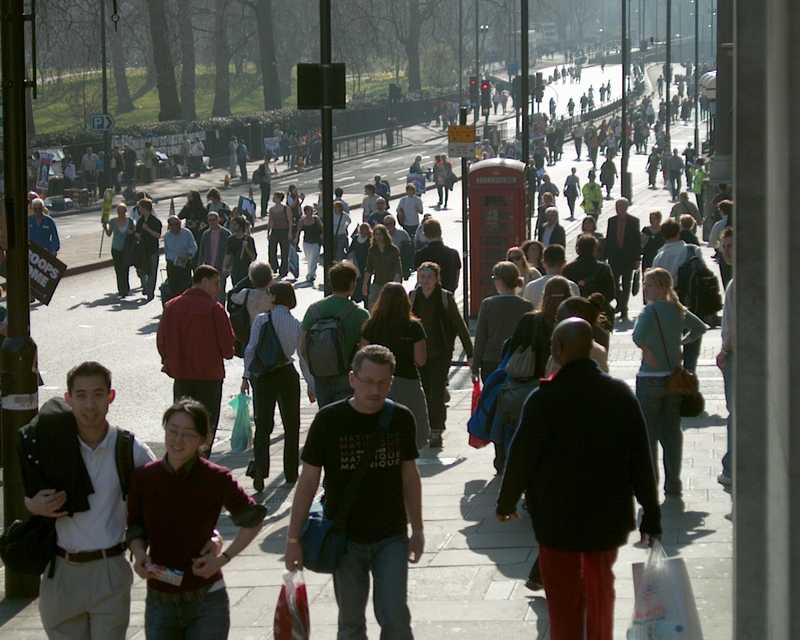 Iraq war demonstration, London 19 March 2005, in Picadilly 14:47:17