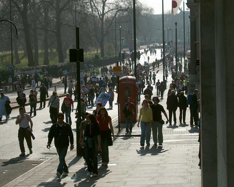 Iraq war demonstration, London 19 March 2005, in Picadilly 14:50:11