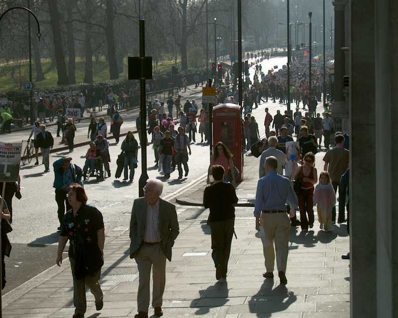 Iraq war demonstration, London 19 March 2005, in Picadilly 14:51:36