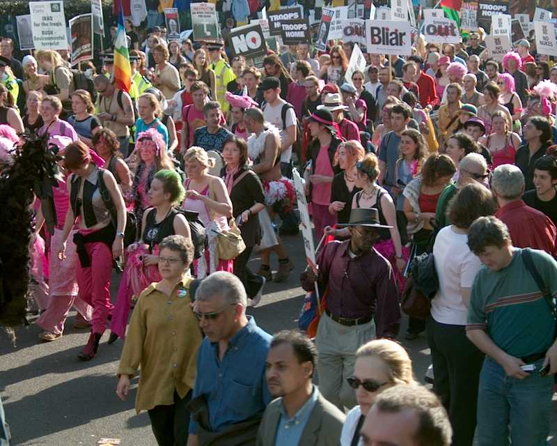 Iraq war demonstration, London 19 March 2005, in Picadilly 14:54:59