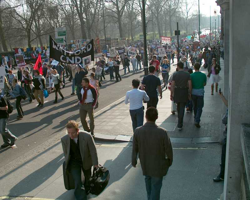 Iraq war demonstration, London 19 March 2005, in Picadilly 15:07:32