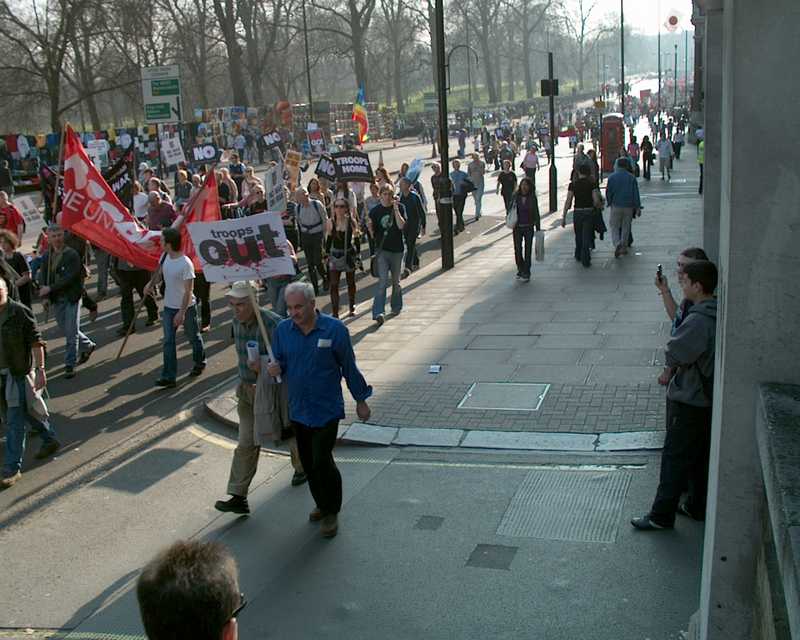 Iraq war demonstration, London 19 March 2005, in Picadilly 15:13:02