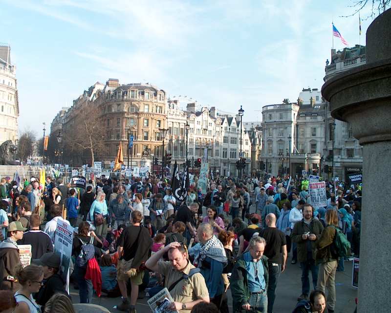 Iraq war demonstration, London 19 March 2005, in Trafalgar Square 16:02:17
