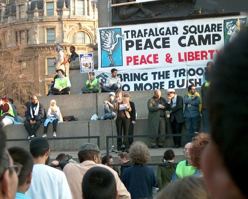 Iraq war demonstration, London 19 March 2005, in Trafalgar Square 17:06:44