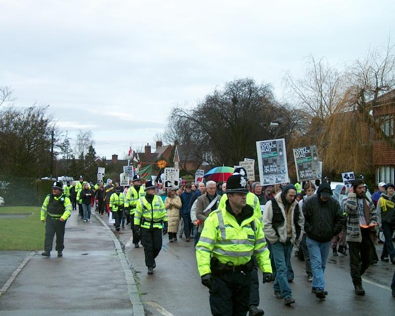 Demonstration at Northwood HQ, 19 Jan 2003 12:12:03