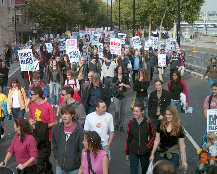 50/82 Iraq war demonstration, London 28 Sep 2002 15:03:21