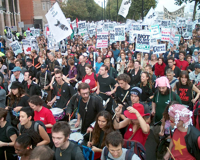 56/82 Iraq war demonstration, London 28 Sep 2002 15:25:20